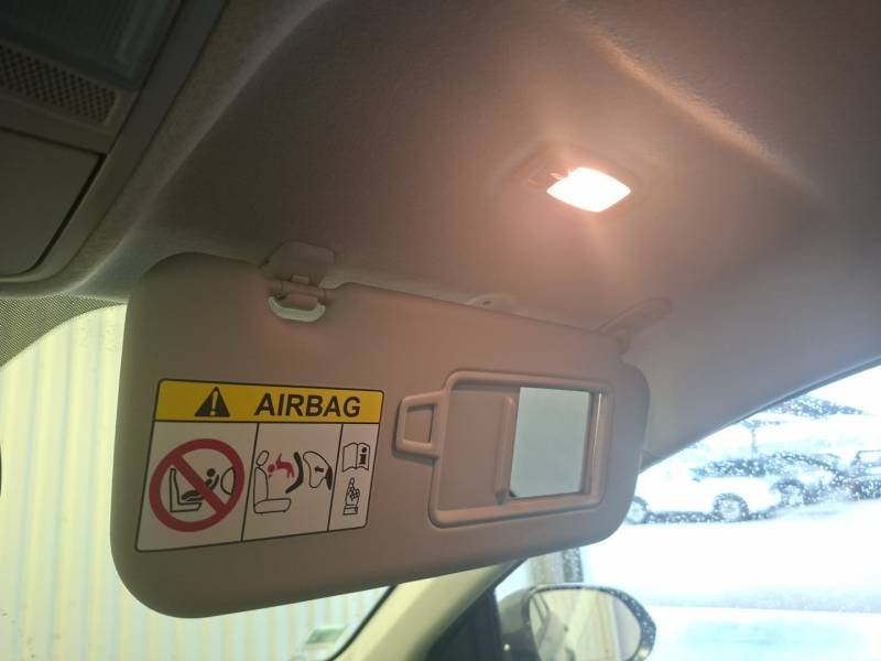 Kia Rio - Photo 24