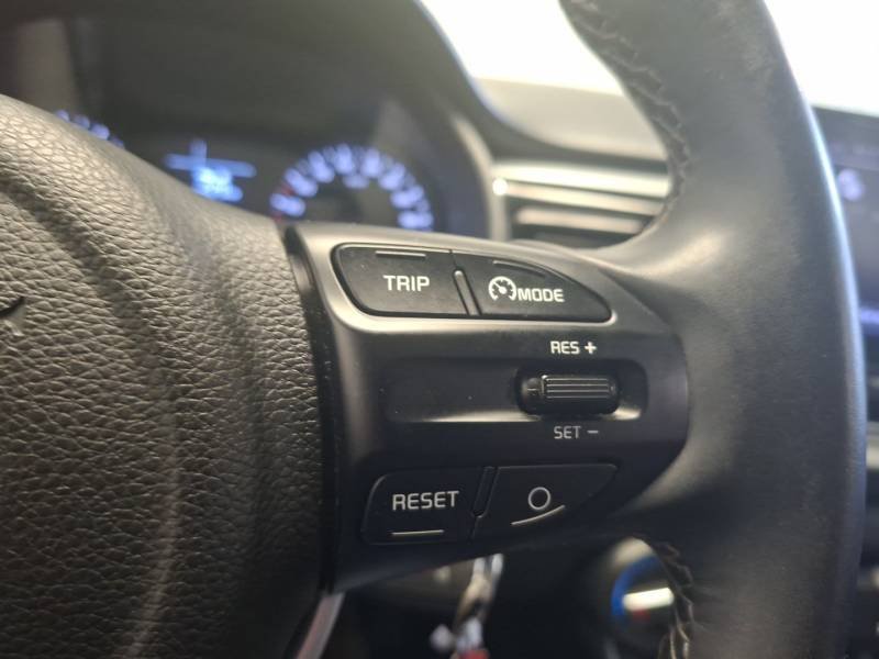 Kia Rio - Photo 26
