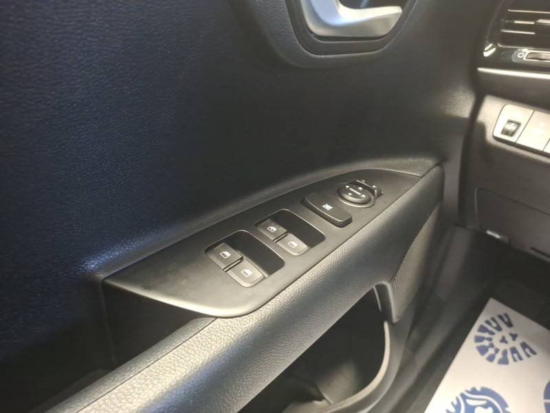 Kia Rio - Photo 30