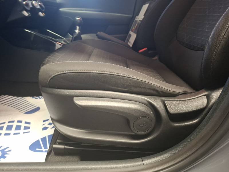 Kia Rio - Photo 32