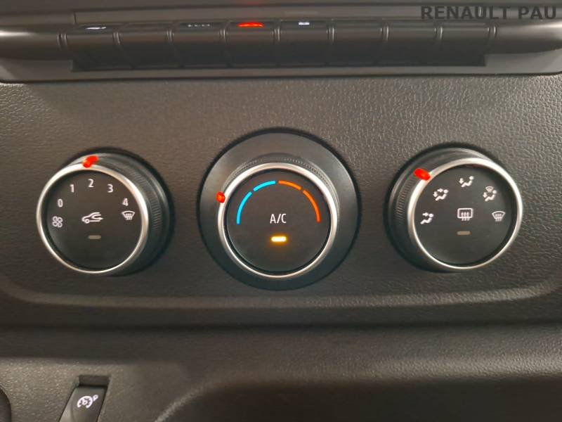 Renault Master - Photo 24