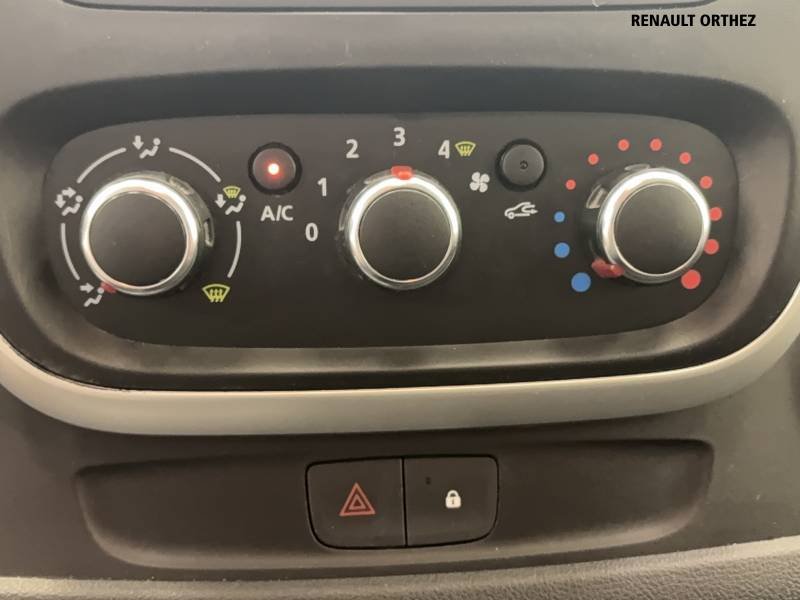 Renault Trafic - Photo 36