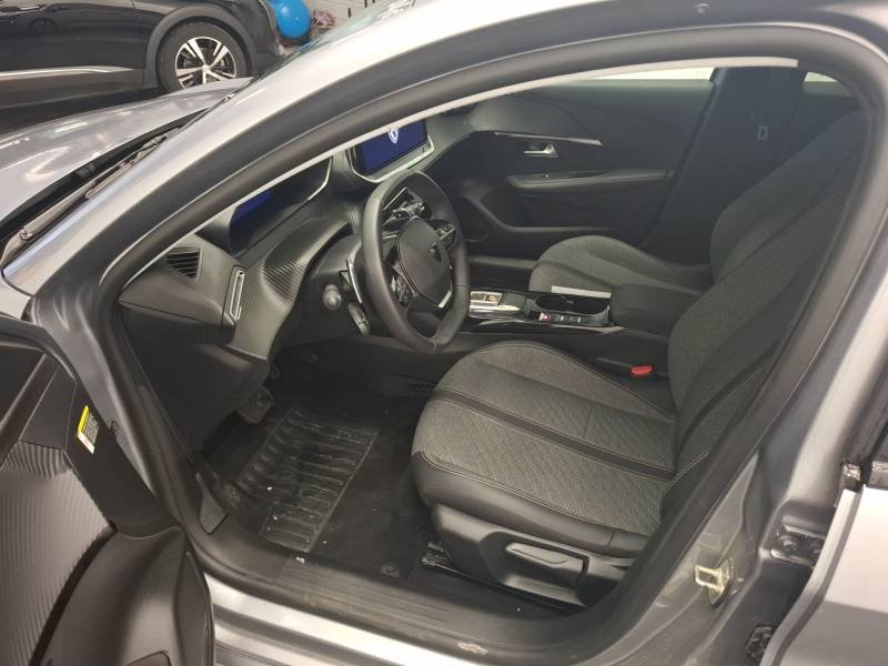 Peugeot 208 - Photo 11