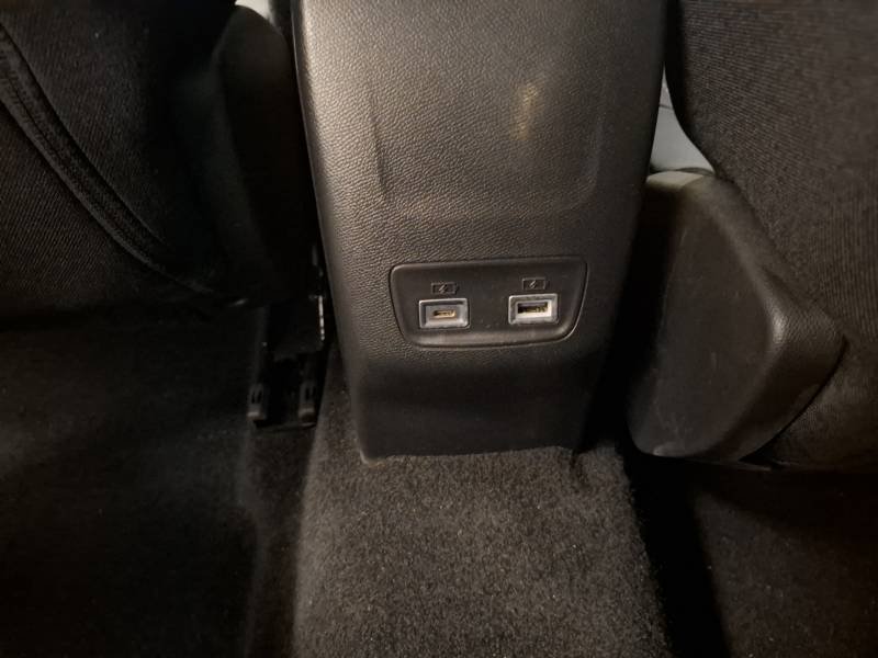 Peugeot 208 - Photo 28