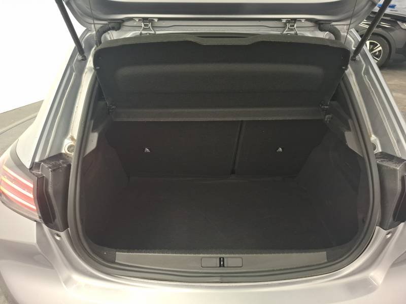 Peugeot 208 - Photo 9