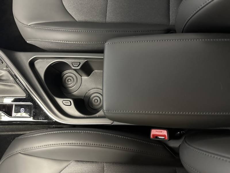 Kia Niro - Photo 25
