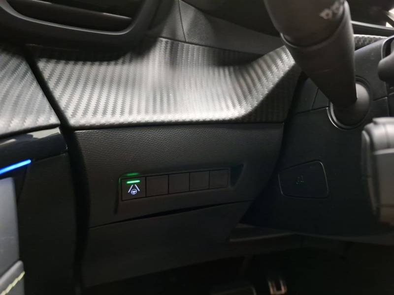 Peugeot 208 - Photo 20