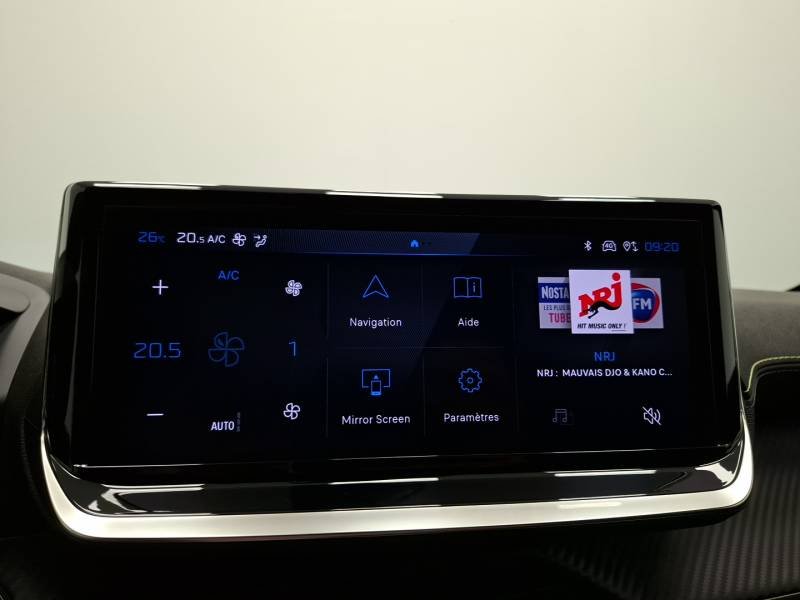 Peugeot 208 - Photo 24