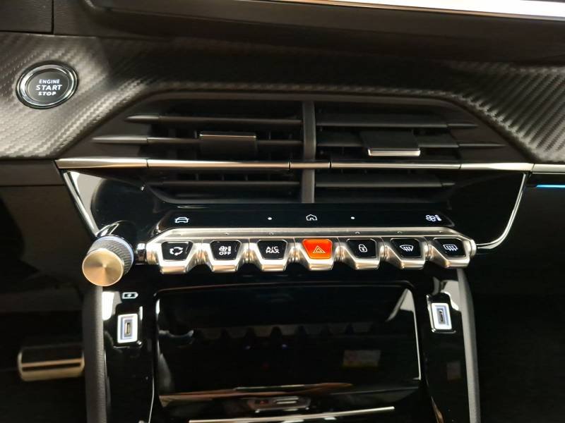 Peugeot 208 - Photo 28