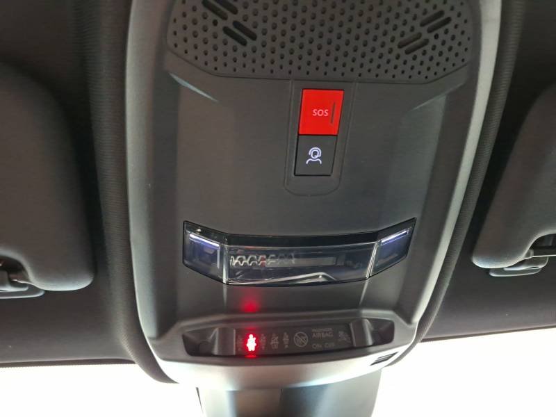 Peugeot 208 - Photo 31
