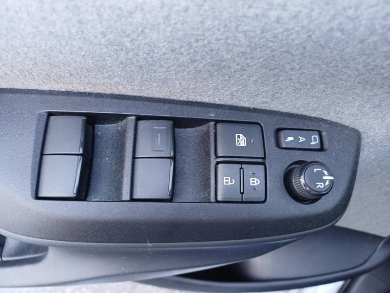 Toyota Yaris - Photo 15