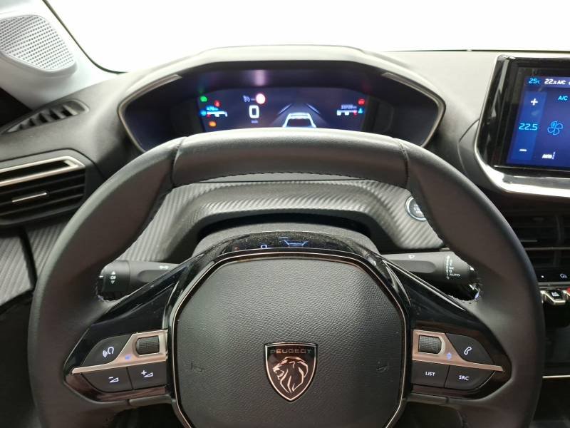 Peugeot 208 - Photo 16