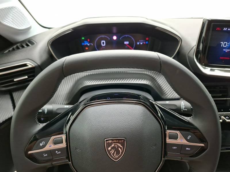Peugeot 208 - Photo 16