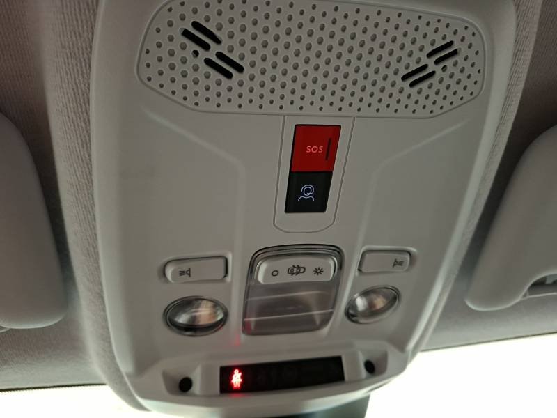 Peugeot 208 - Photo 27