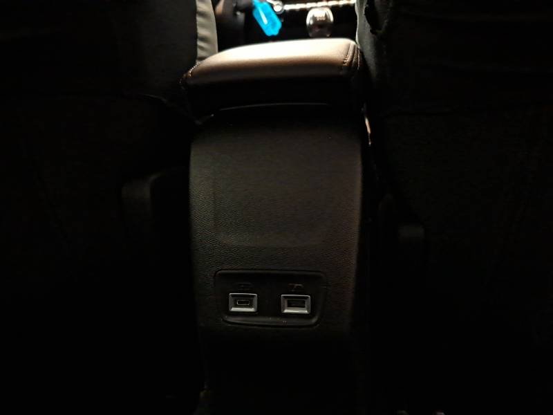 Peugeot 208 - Photo 31
