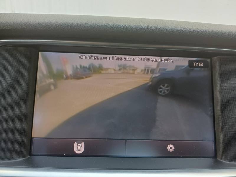 Kia Optima - Photo 30