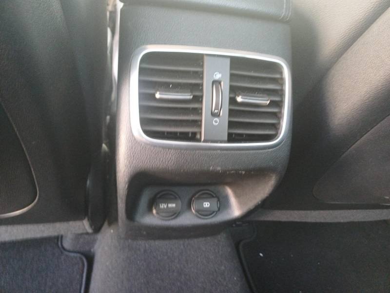 Kia Optima - Photo 45
