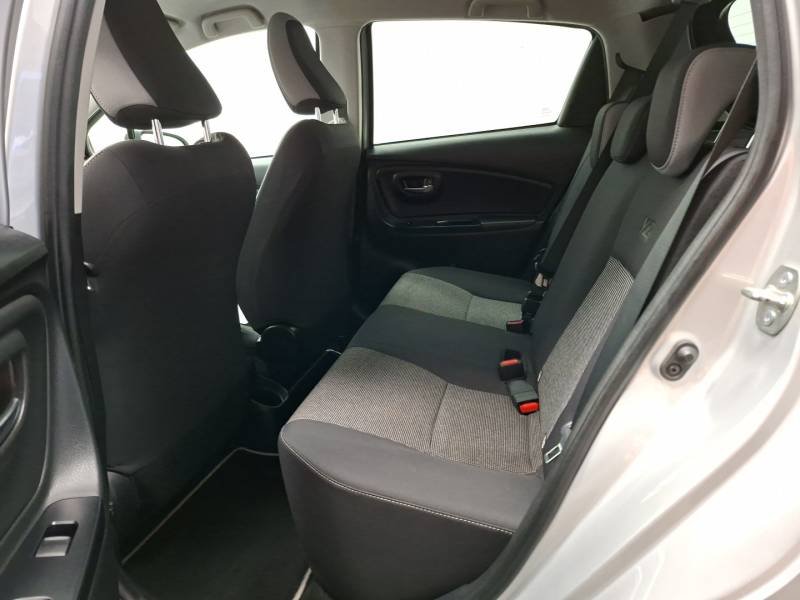 Toyota Yaris - Photo 15
