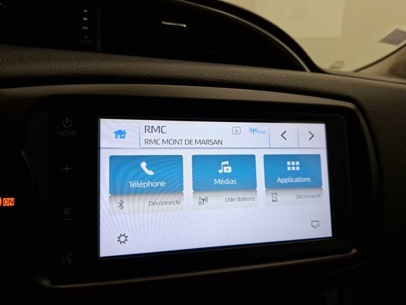 Toyota Yaris - Photo 24