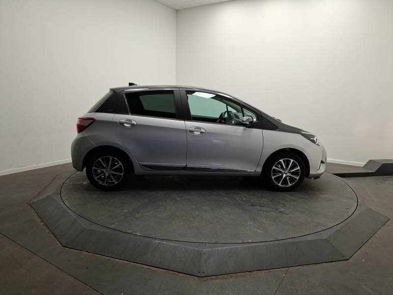 Toyota Yaris - Photo 6