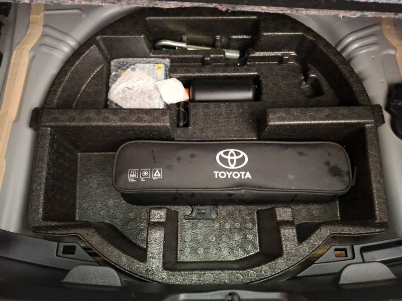 Toyota Yaris - Photo 10