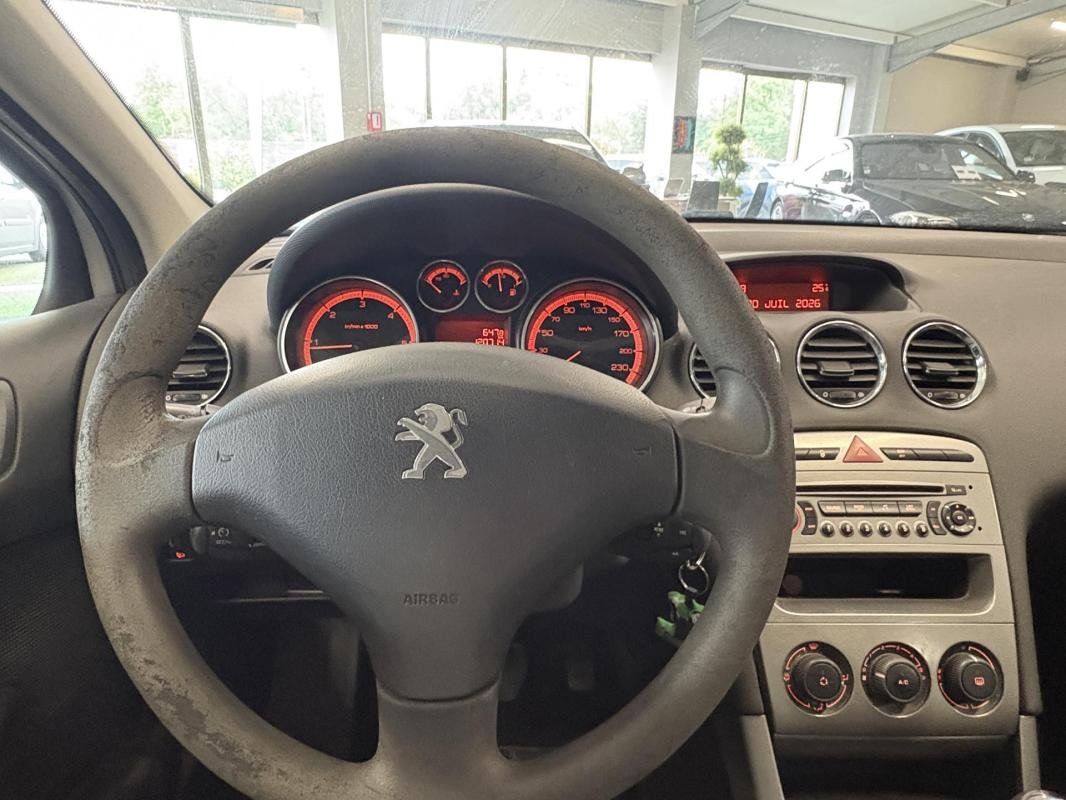 Peugeot 308 - Photo 16