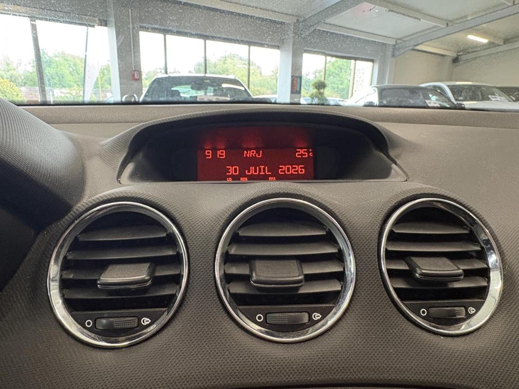 Peugeot 308 - Photo 19