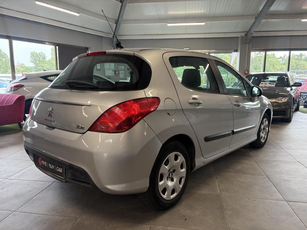 Peugeot 308 - Photo 3