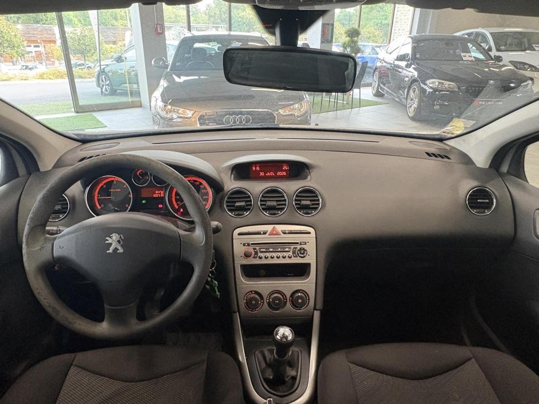 Peugeot 308 - Photo 6