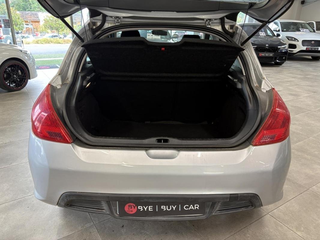 Peugeot 308 - Photo 9