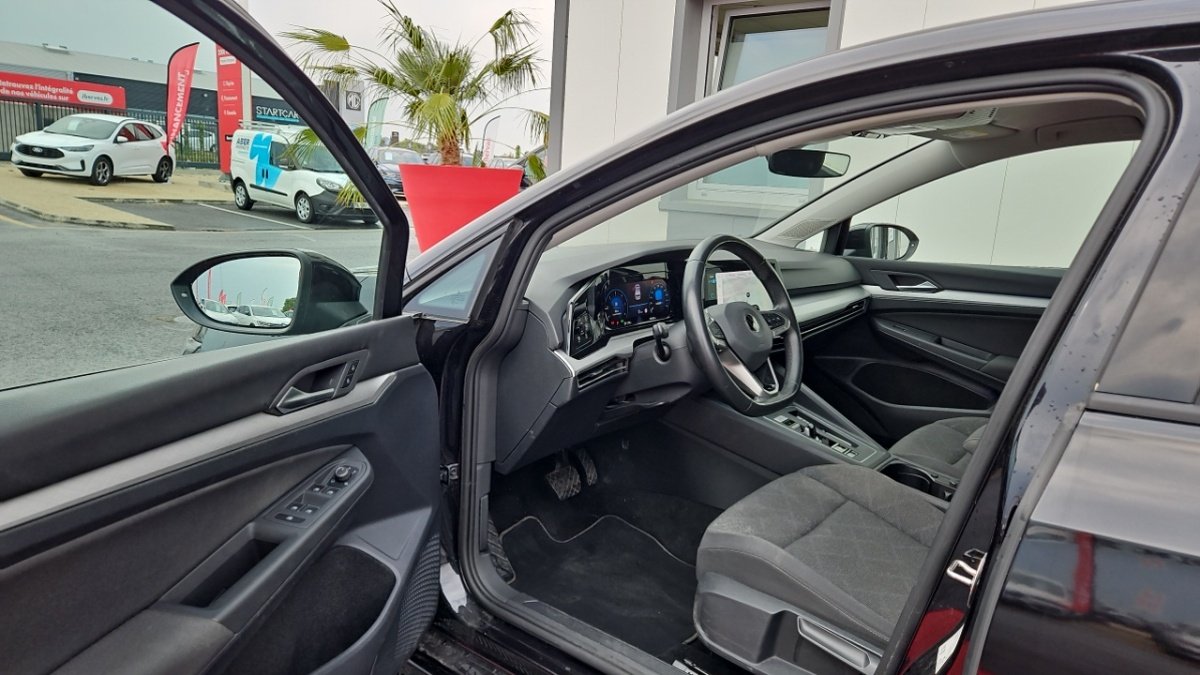 Volkswagen Golf - Photo 11