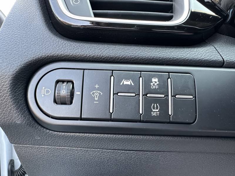 Kia Xceed - Photo 31