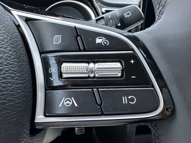 Kia Xceed - Photo 32