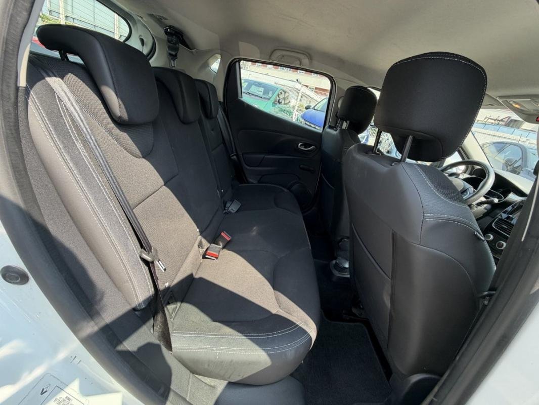Renault Clio - Photo 12