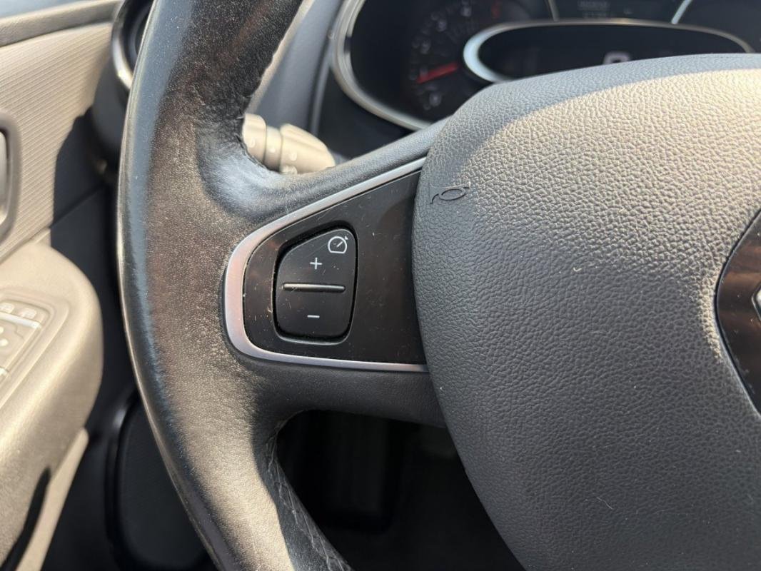 Renault Clio - Photo 20