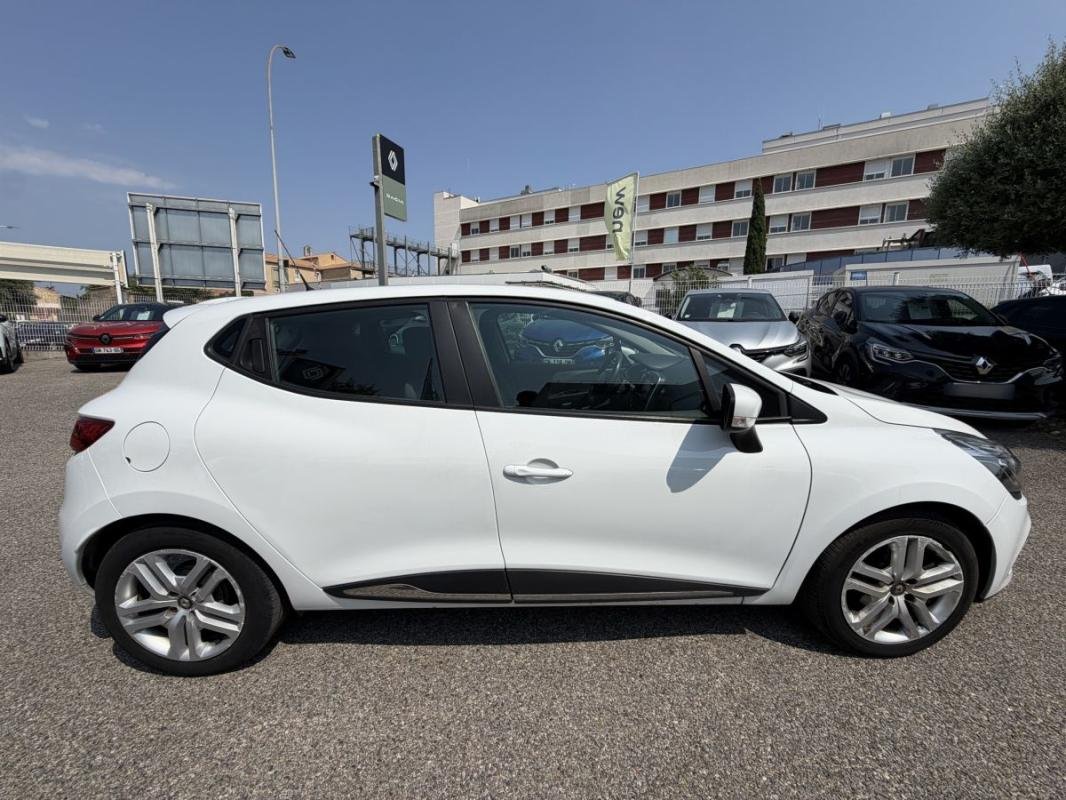 Renault Clio - Photo 8