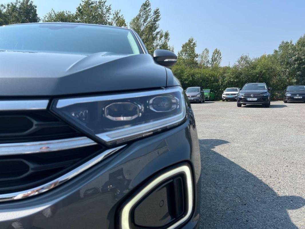 Volkswagen T-Roc - Photo 25
