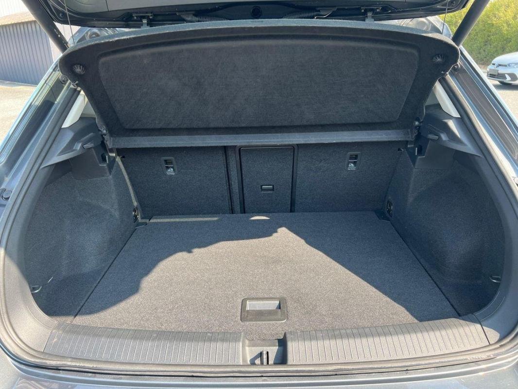 Volkswagen T-Roc - Photo 31