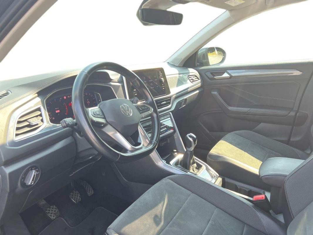 Volkswagen T-Roc - Photo 8