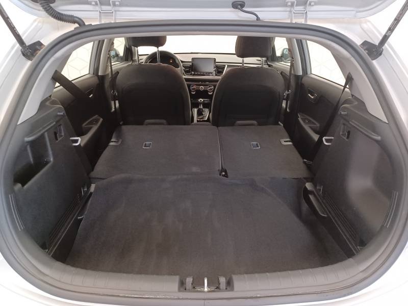 Kia Rio - Photo 17