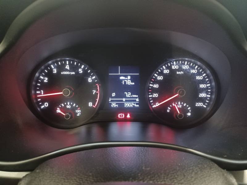 Kia Rio - Photo 40