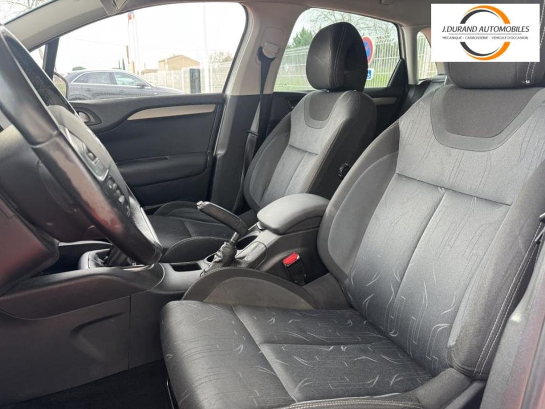 Citroën C4 - Photo 8