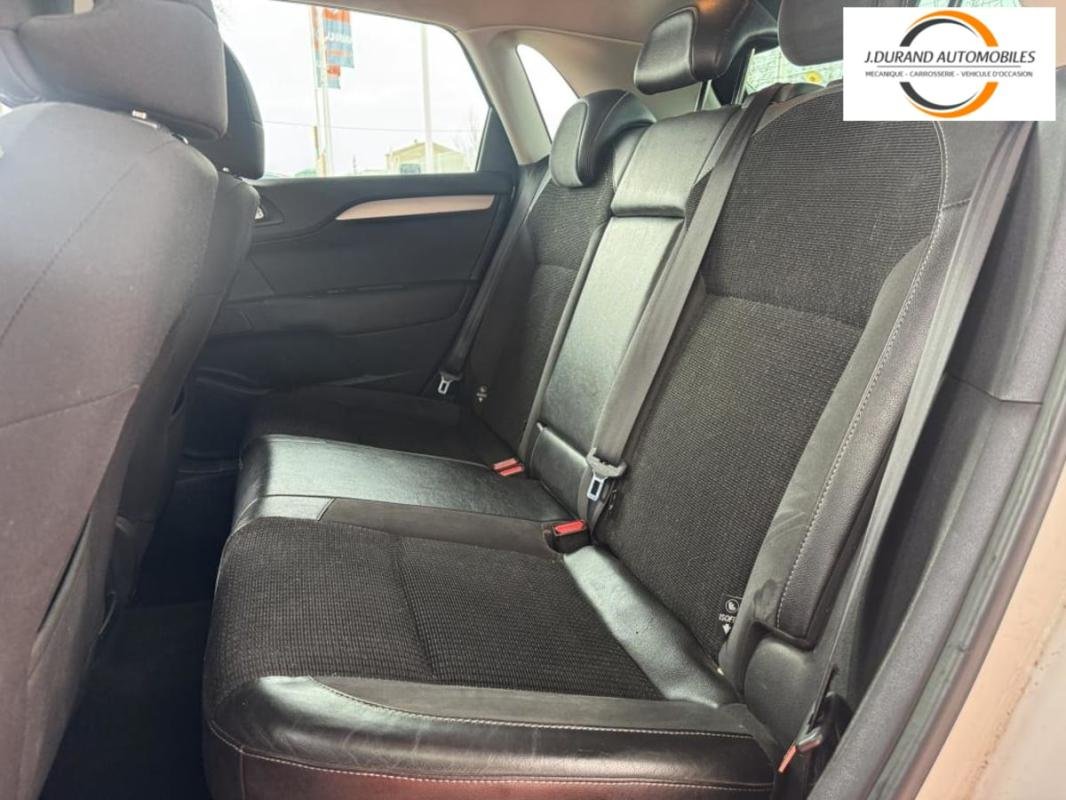 Citroën C4 - Photo 9