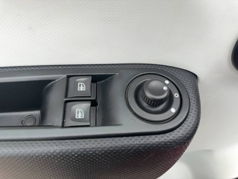 Renault Twingo - Photo 16