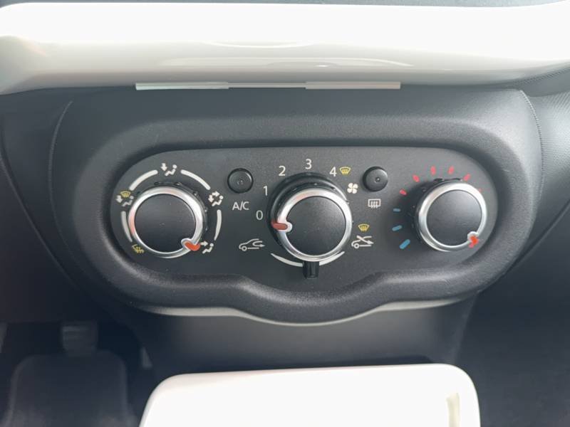 Renault Twingo - Photo 39