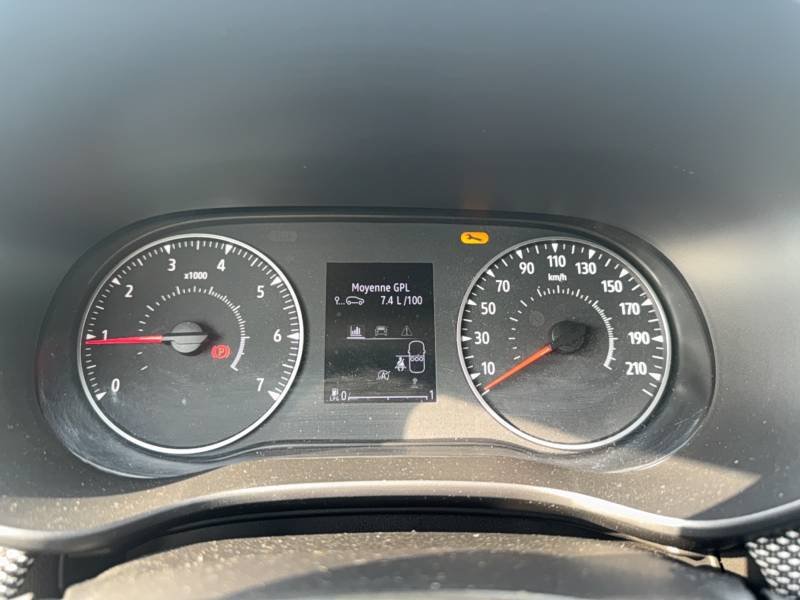 Dacia Sandero - Photo 25