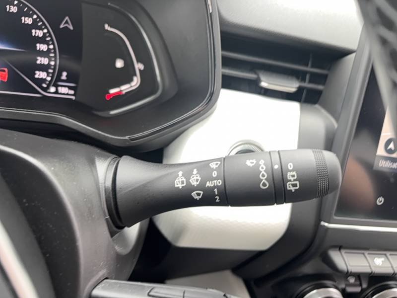 Renault Clio - Photo 20