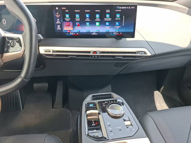 BMW ix - Photo 11