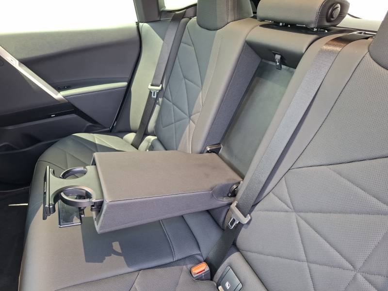 BMW ix - Photo 37