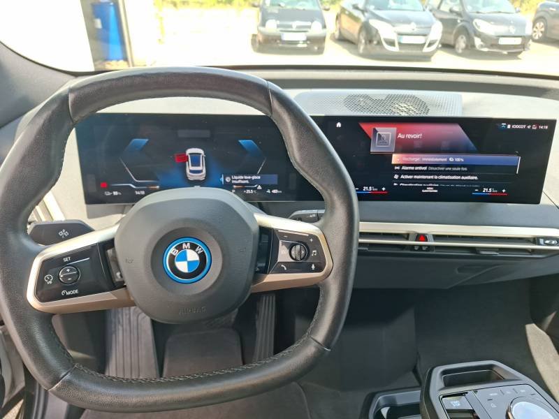 BMW ix - Photo 10